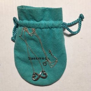 Tiffany&Co Infinity Heart Necklace